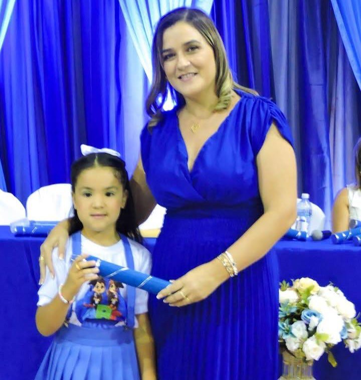 F10F08D6-95D7-4722-97BE-7F5600605A65 Prefeita Eleita de Zabalê Jorsamara Neves Participa de Formatura do ABC